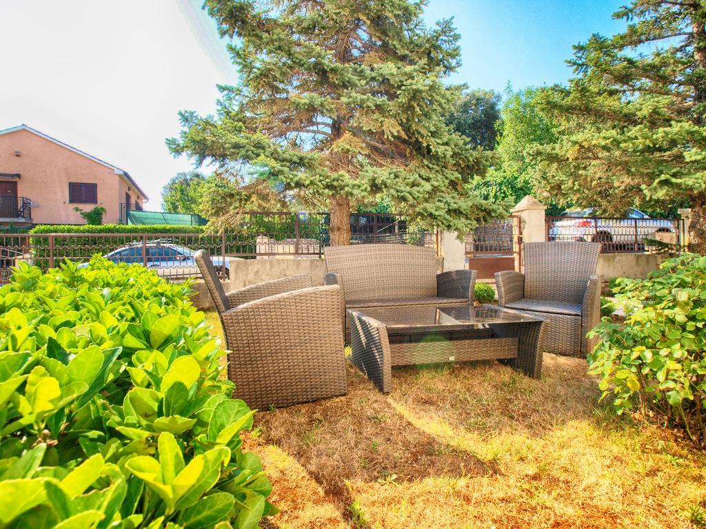Apartments Zorka 1421 Pjescana Uvala Dış mekan fotoğraf