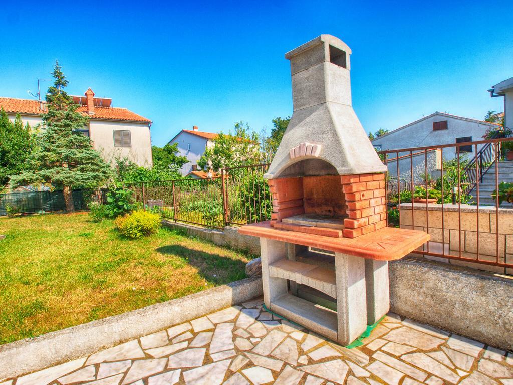 Apartments Zorka 1421 Pjescana Uvala Dış mekan fotoğraf